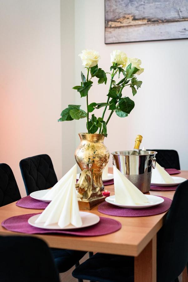 Emperors Elegance Suite Praha Exteriér fotografie