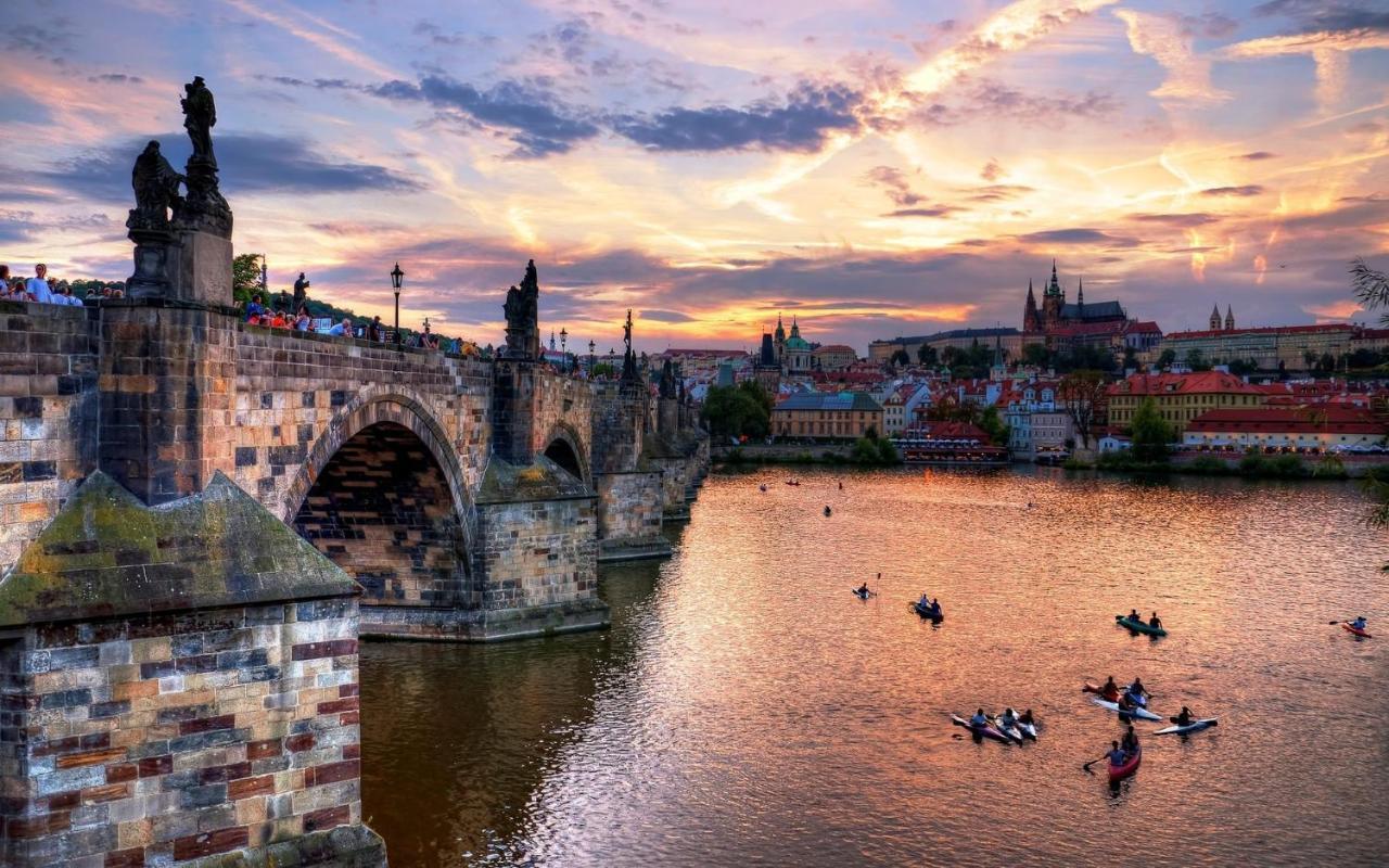 Emperors Elegance Suite Praha Exteriér fotografie